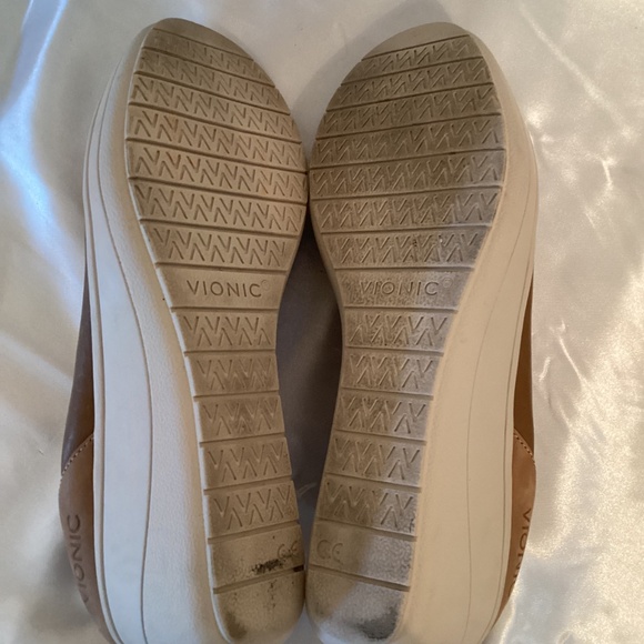 Vionic Jacey Wedge Slip-On Shoes - Picture 10 of 10